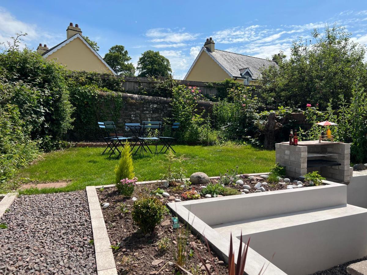 Brecon Town 3 Bedroom House Sleeps 6 Central Location מראה חיצוני תמונה
